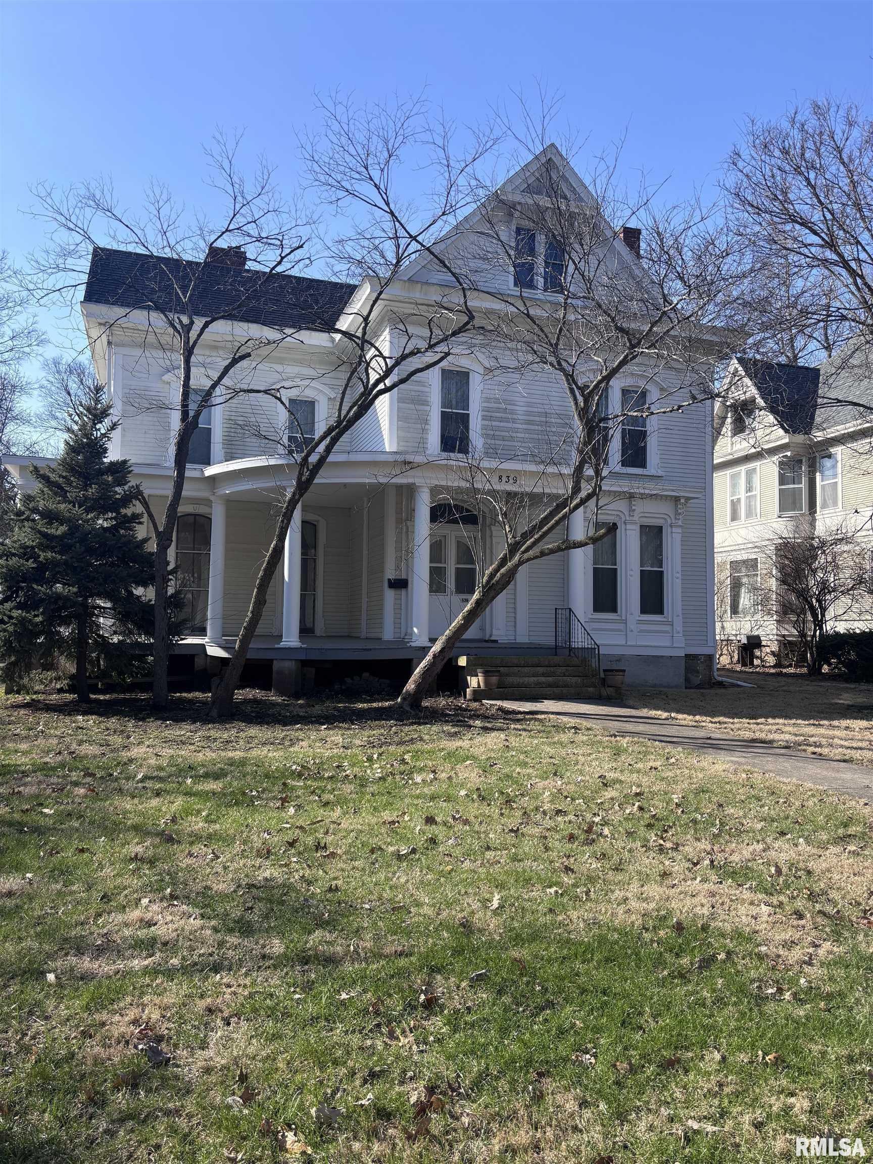 839 West State Street Jacksonville, IL 62650 - Photo 37 of 39