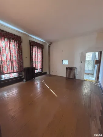 $150,000 | 839 West State Street, Jacksonville, IL 62650