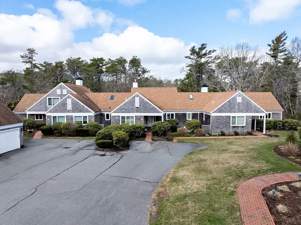 $1,249,000 | 9 Cockle Way, Unit 9, Brewster, MA 02631