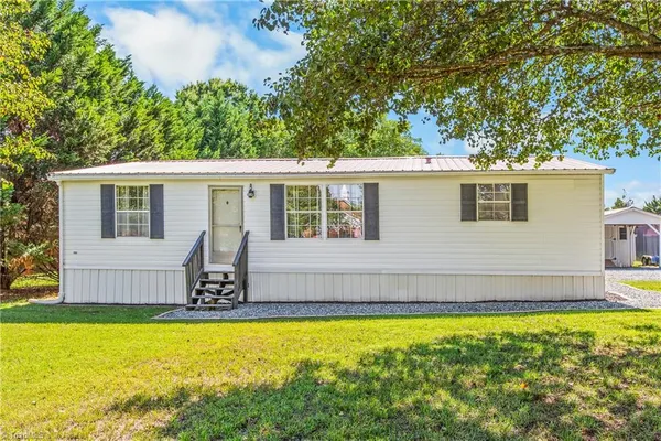 $240,000 | 1913 North North Carolina Highway 150, Lexington, NC 27295