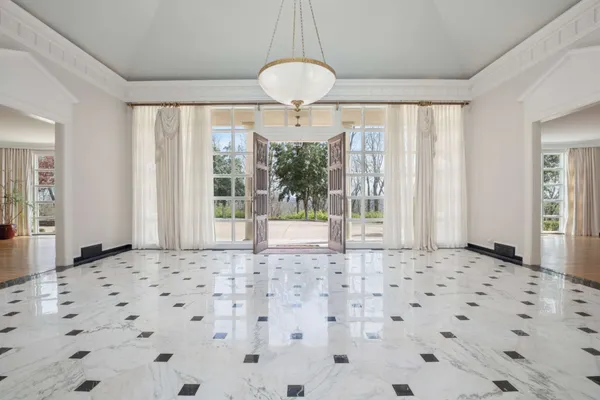 $11,900,000 | 515 Hillwood Boulevard, Nashville, TN 37205