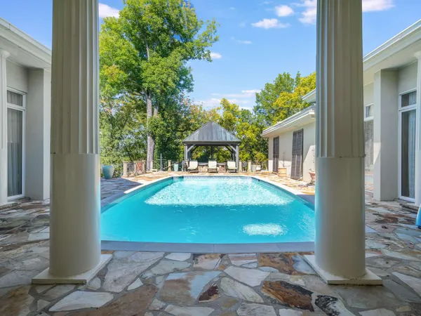 $11,900,000 | 515 Hillwood Boulevard, Nashville, TN 37205