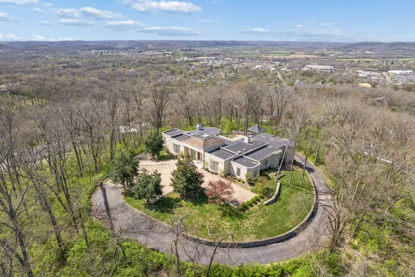 $11,900,000 | 515 Hillwood Boulevard, Nashville, TN 37205
