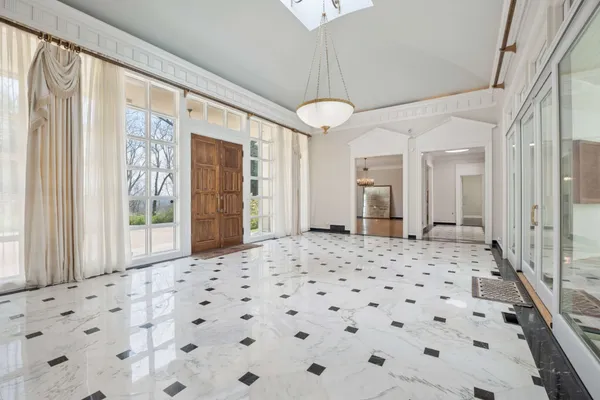 $11,900,000 | 515 Hillwood Boulevard, Nashville, TN 37205