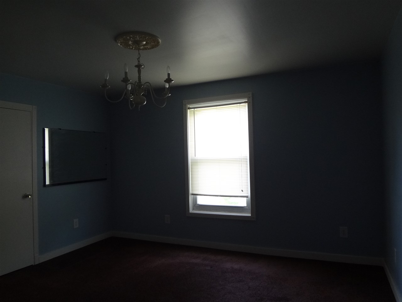 409 Jefferson Street Rochester, IN 46975 - Photo 7 of 13