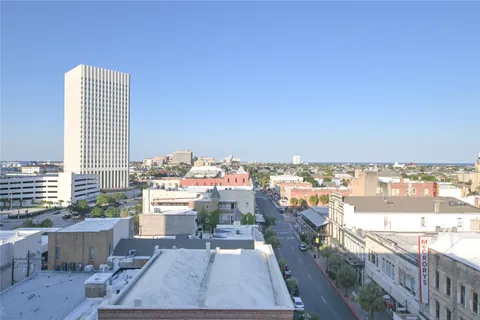 $299,900 | 415 22nd Street, Unit 4B, Galveston, TX 77550