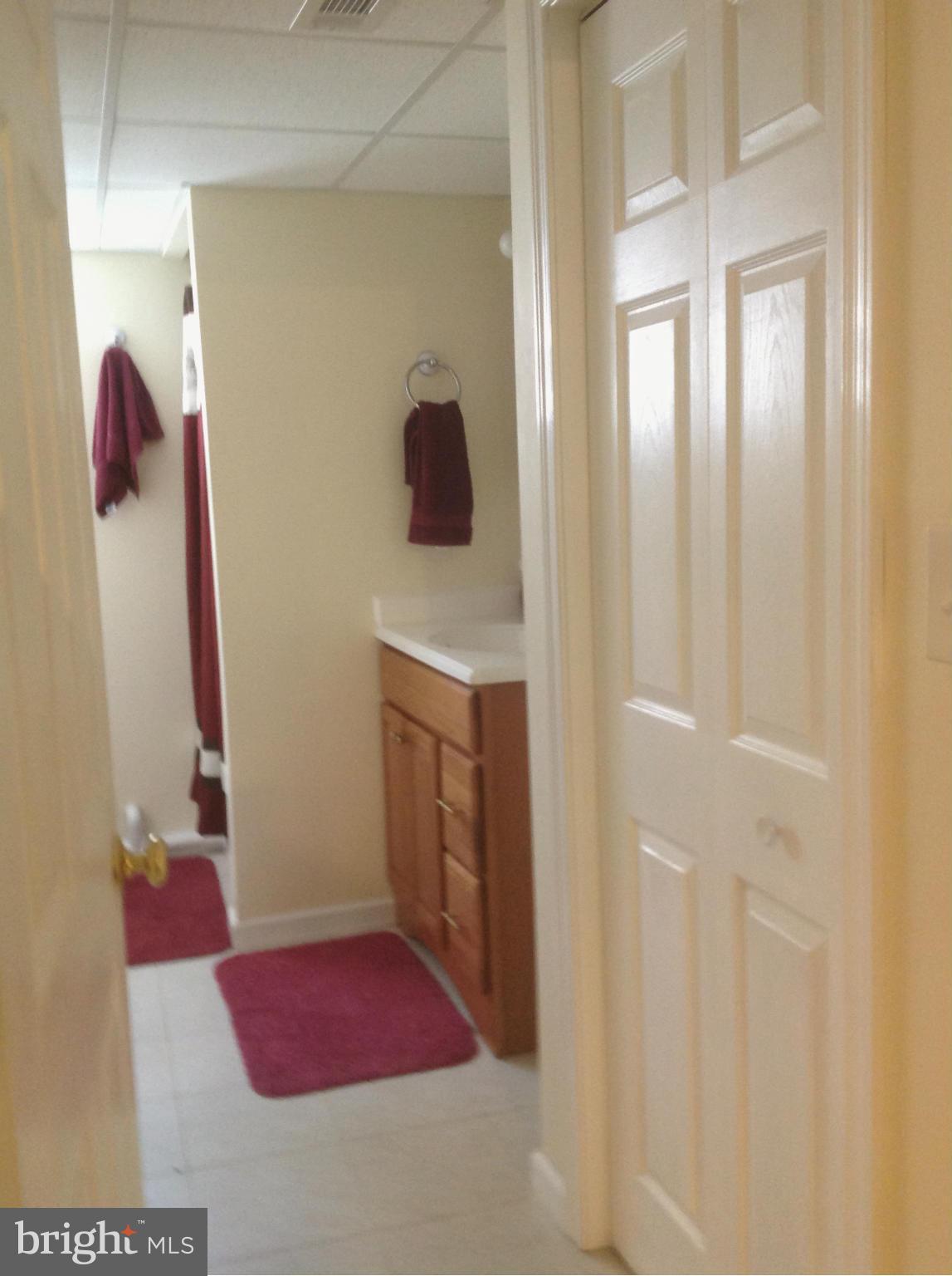 143 Magothy Beach Road Pasadena, MD 21122 - Photo 22 of 26 Bath