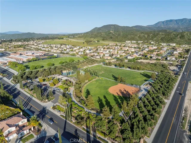 $1,075,000 | 33710 Sattui Street, Temecula, CA 92592