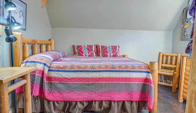 $180,000 | 26937 Eagle View Drive, Bovey, MN 55709