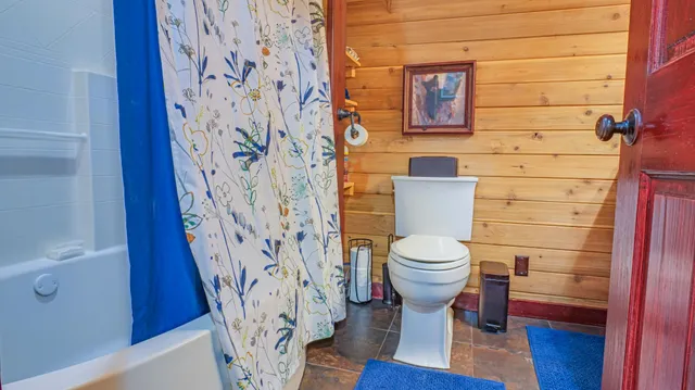 $180,000 | 26937 Eagle View Drive, Bovey, MN 55709