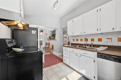 $525,000 | 3223 South Grant Street, Englewood, CO 80113