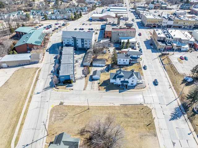$25,000 | 200 West Jackson Street, Ripon, WI 54971
