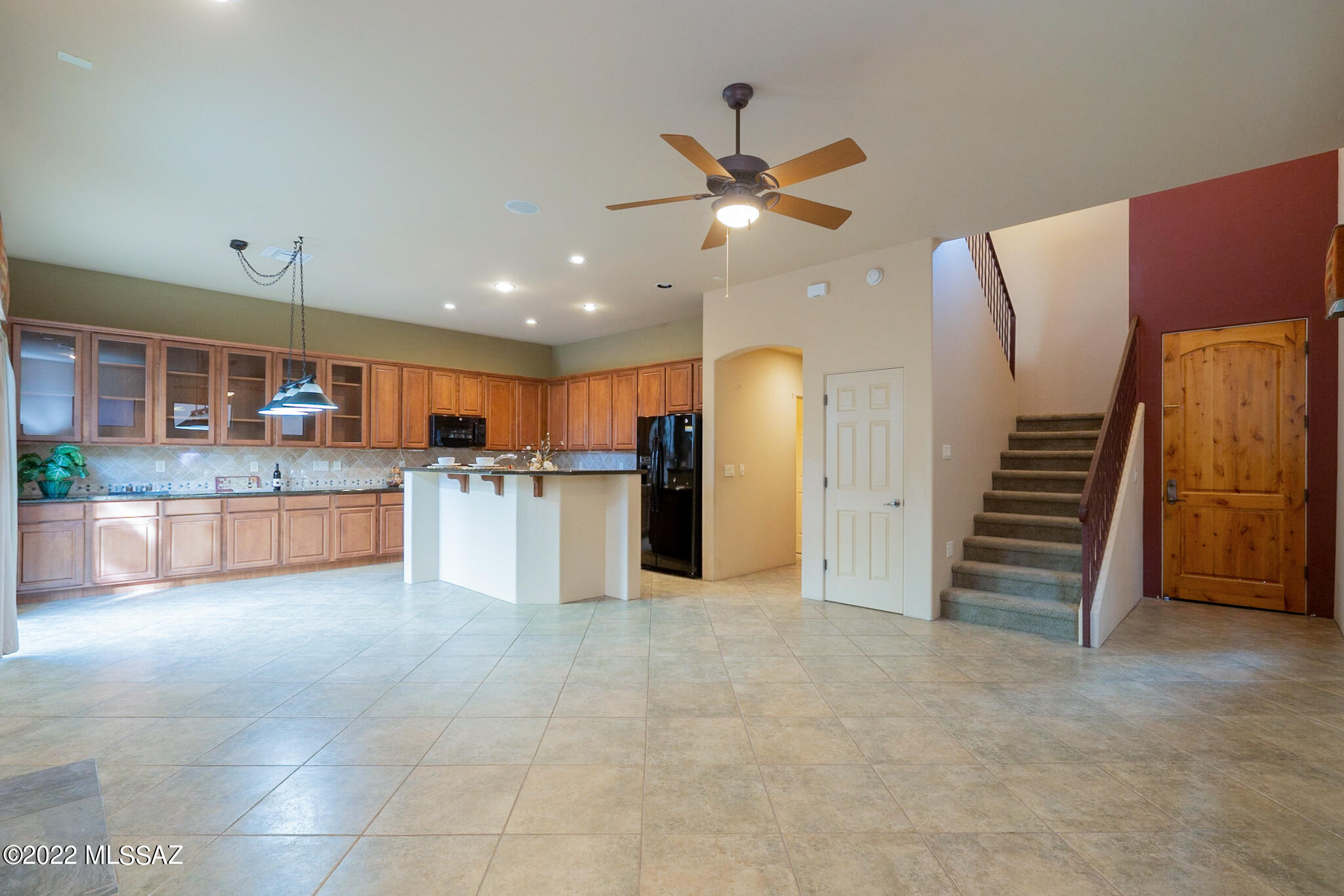 175 East Castlefield Circle Tucson, AZ 85704 - Photo 9 of 48