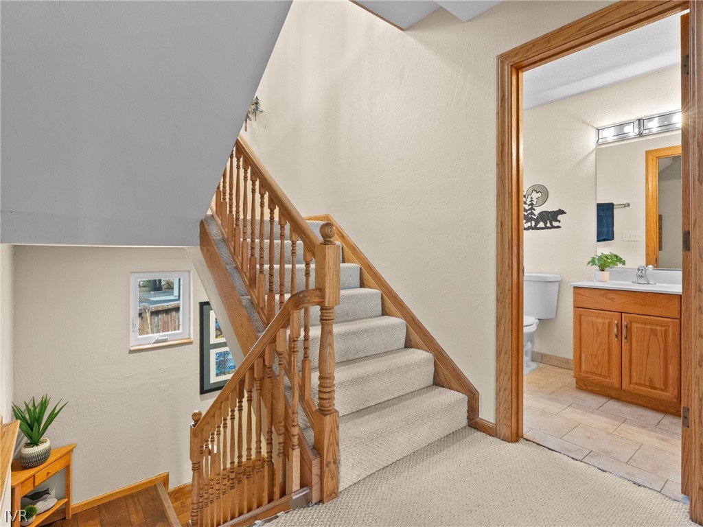 948 Harold Drive, Unit 4 Incline Village, NV 89451 - Photo 16 of 32