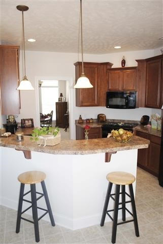721 Woodstone Drive Murrells Inlet, SC 29576 - Photo 7 of 14 Kitchen