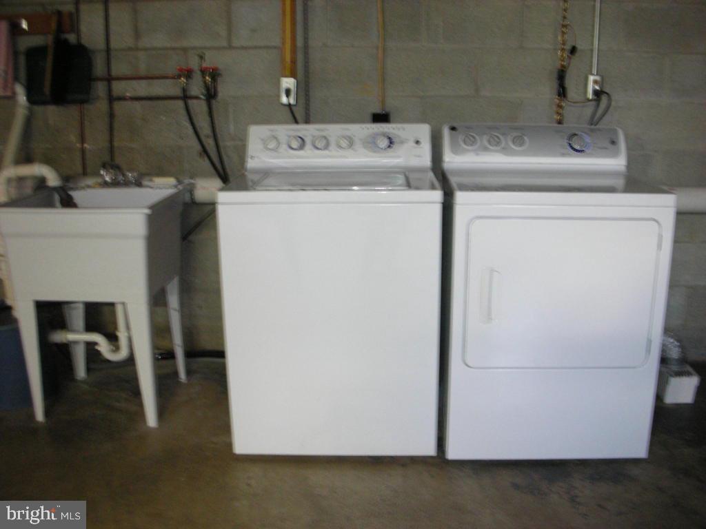 505 West Marion Street Lititz, PA 17543 - Photo 11 of 15 Gallery Image 11