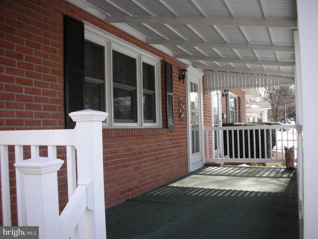 505 West Marion Street Lititz, PA 17543 - Photo 3 of 15 Gallery Image 3