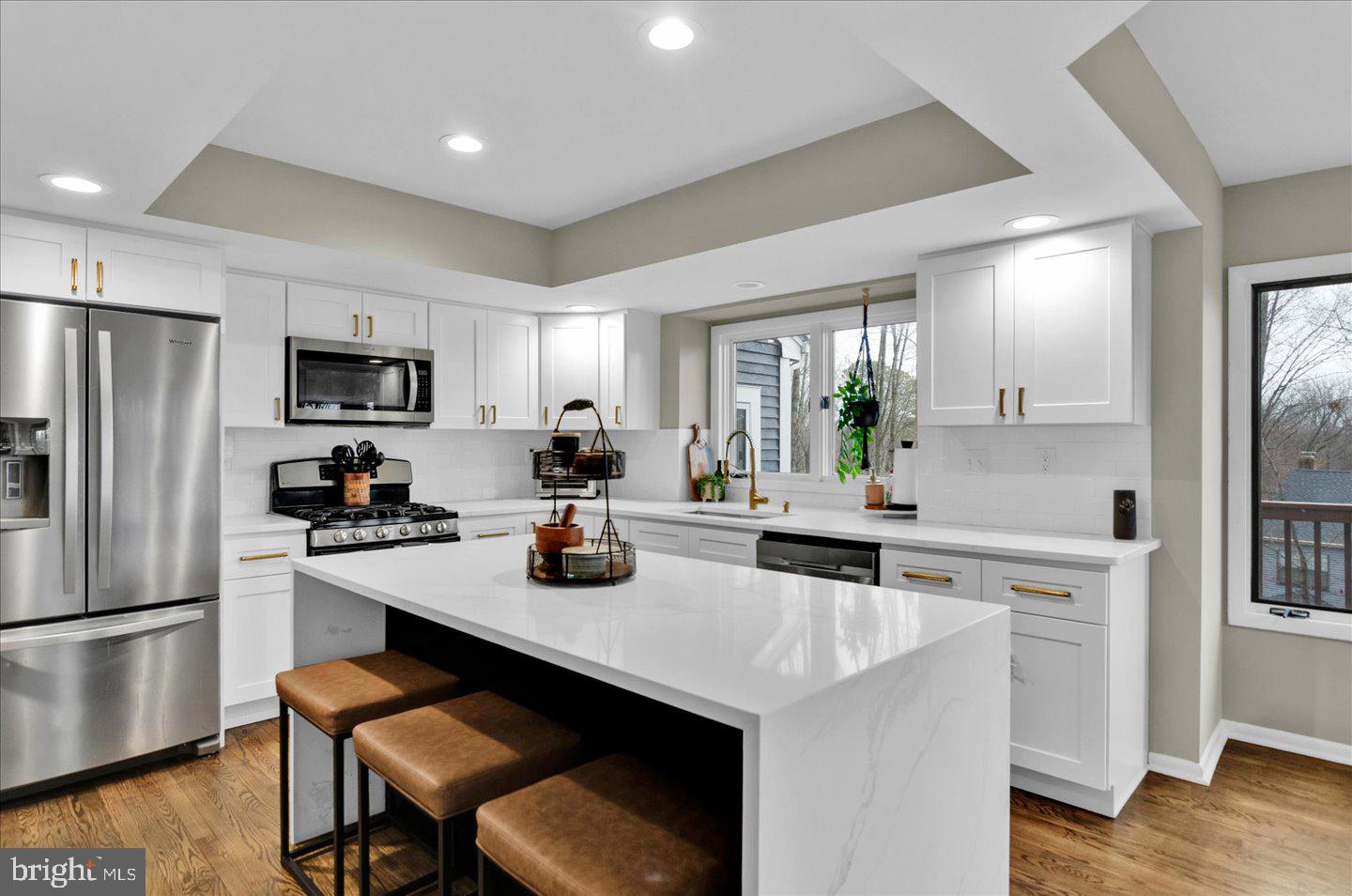 32 Whyte Drive Voorhees, NJ 08043 - Photo 16 of 78 Kitchen island with waterfall edge