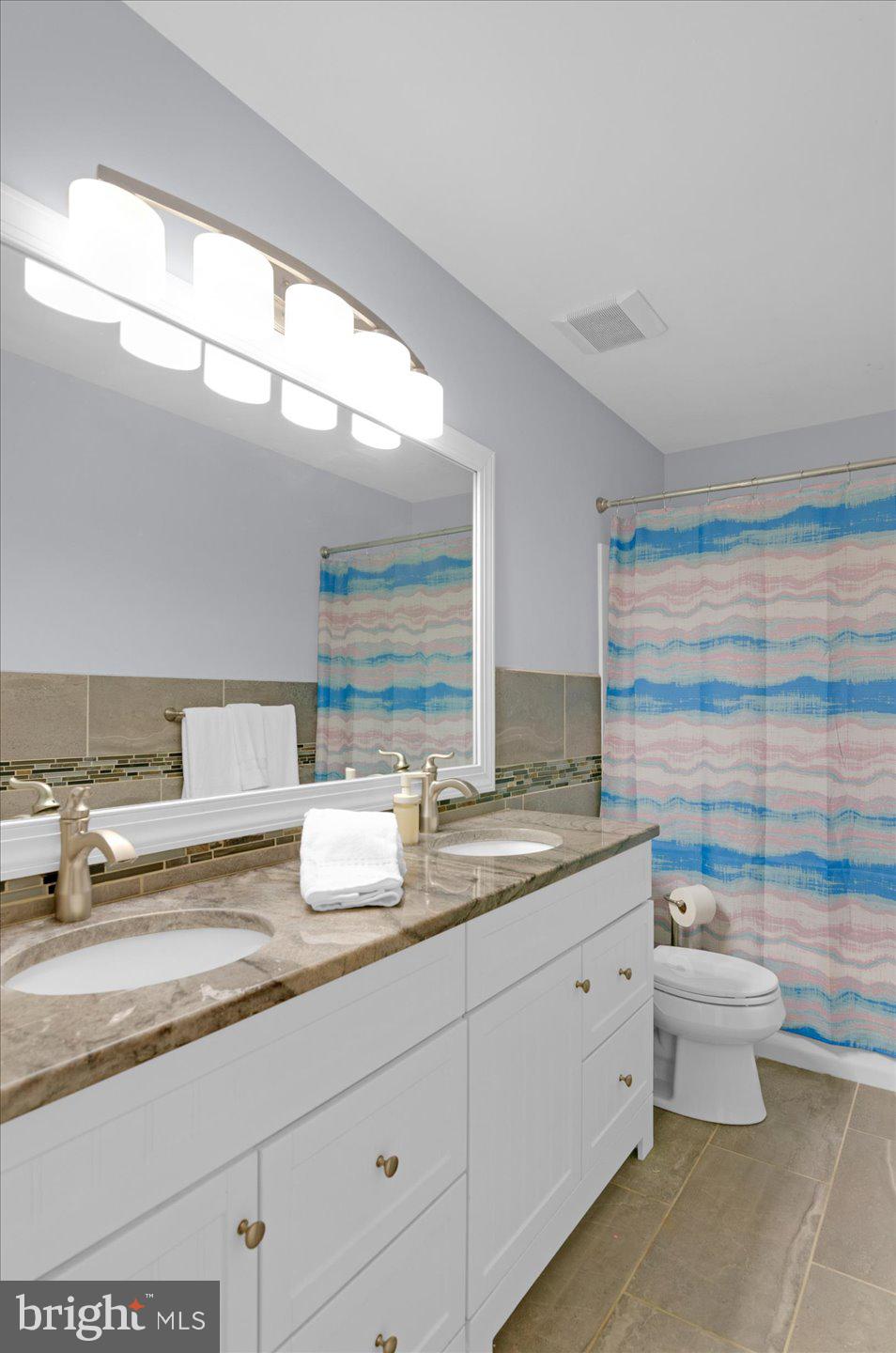 32 Whyte Drive Voorhees, NJ 08043 - Photo 44 of 78 Main bath