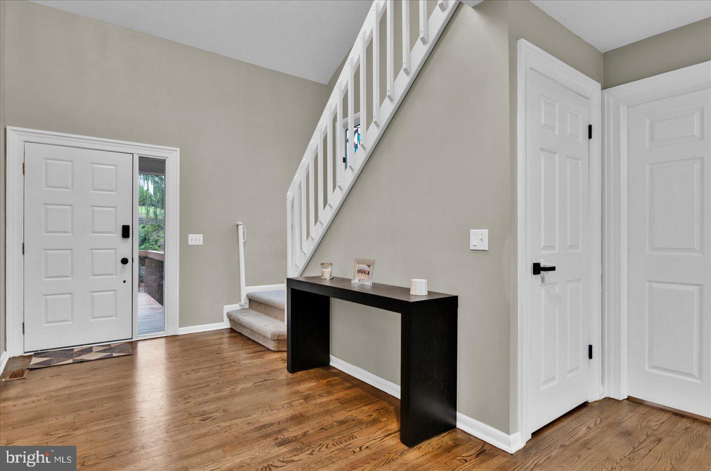 32 Whyte Drive Voorhees, NJ 08043 - Photo 60 of 78 Foyer entrance