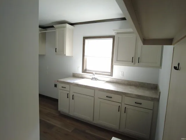 $305,000 | 251 Briarwood Lane, Bedford, IN 47421