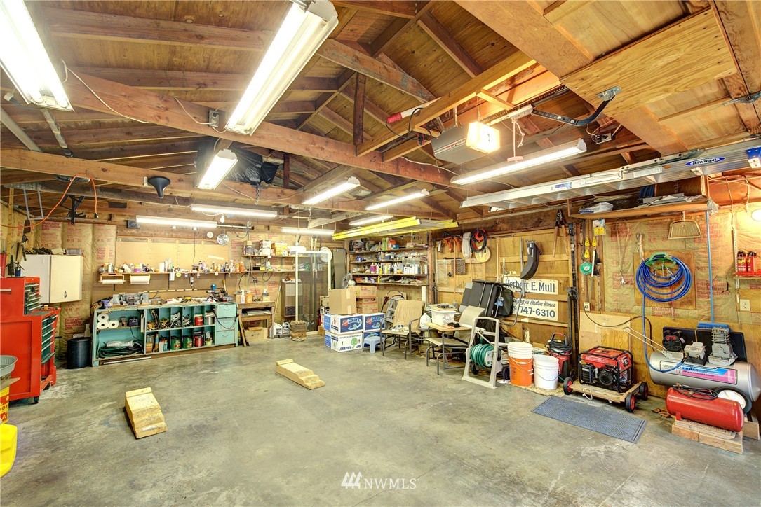 12803 Southeast 95th Way Renton, WA 98056 - Photo 17 of 19