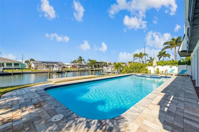 $1,050,000 | 4907 Beacon Road, Palmetto, FL 34221