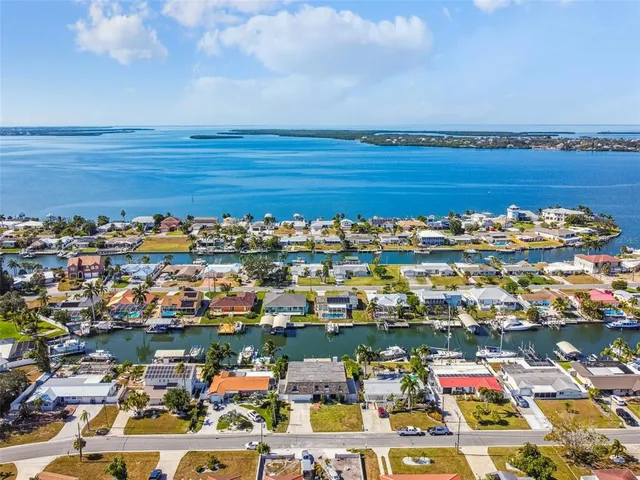 $1,050,000 | 4907 Beacon Road, Palmetto, FL 34221