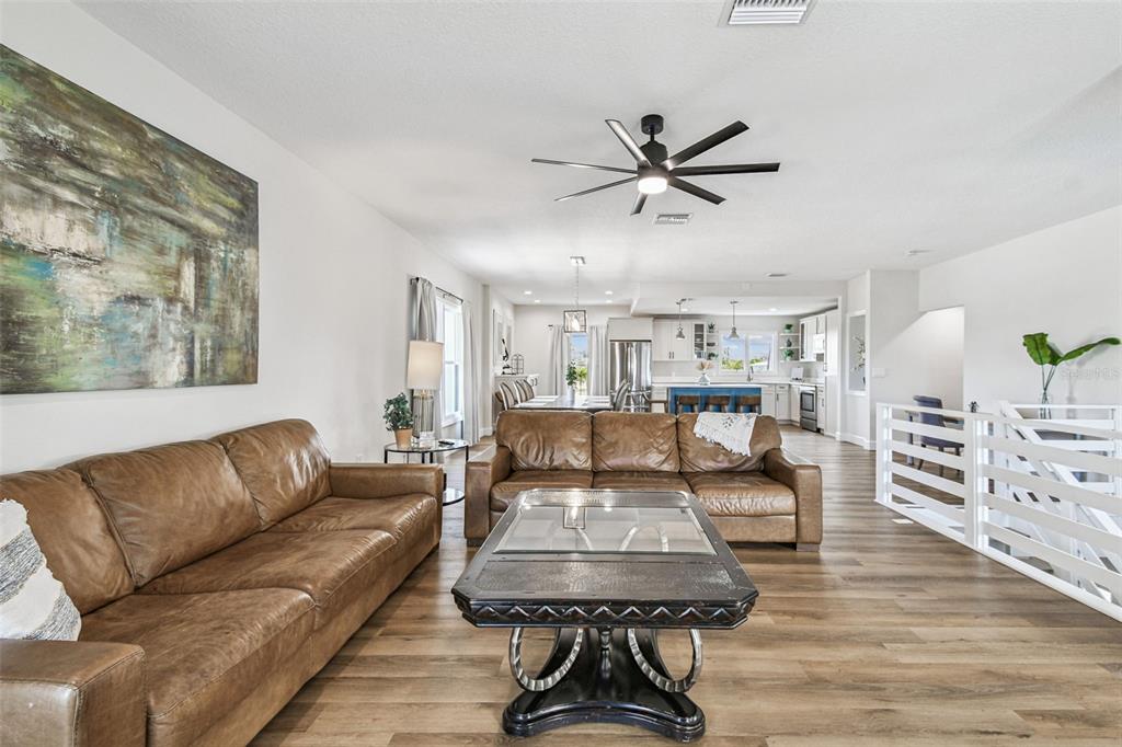 4907 Beacon Road Palmetto, FL 34221 - Photo 9 of 80