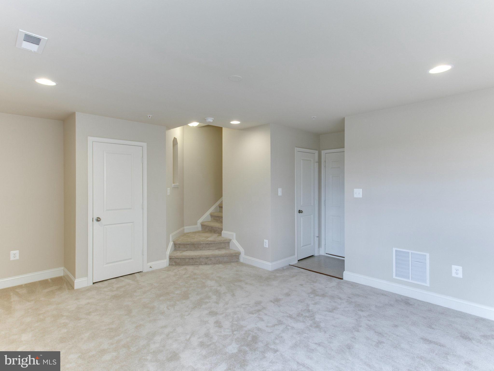 22480 Newcut Road Clarksburg, MD 20871 - Photo 27 of 30 Family Room