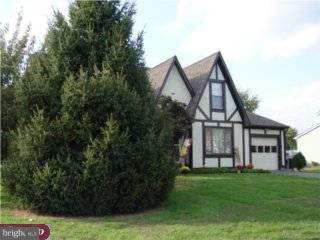 351 George Dye Road Hamilton, NJ 08690 - Photo 2 of 6