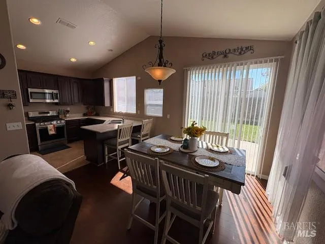 $500,000 | 729 Christensen Way, Rio Vista, CA 94571