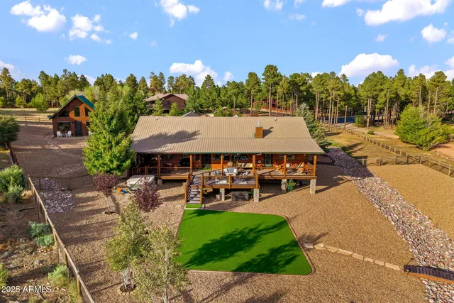 $1,150,000 | 2702 Covered Wagon Trail, Overgaard, AZ 85933