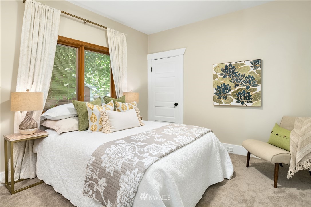 6048 49th Avenue Southwest Seattle, WA 98136 - Photo 18 of 36 Gallery Image 18