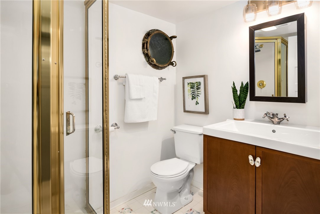 6048 49th Avenue Southwest Seattle, WA 98136 - Photo 23 of 36 Gallery Image 23