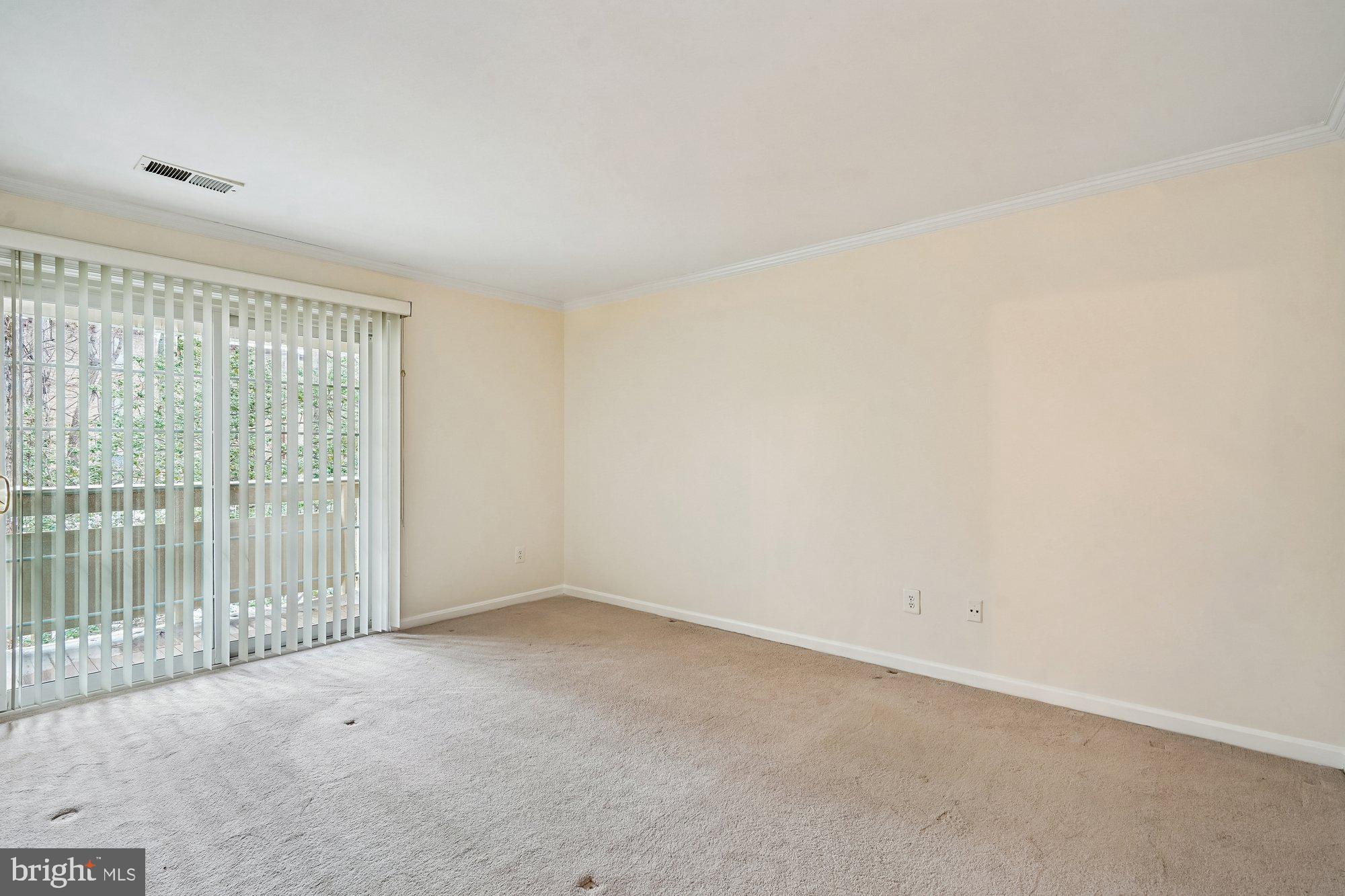 2217 Lovedale Lane, Unit 210A Reston, VA 20191 - Photo 11 of 40 Primary Bedroom