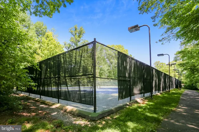 $400,000 | 2217 Lovedale Lane, Unit 210A, Reston, VA 20191