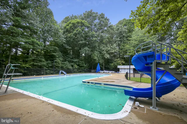 $400,000 | 2217 Lovedale Lane, Unit 210A, Reston, VA 20191