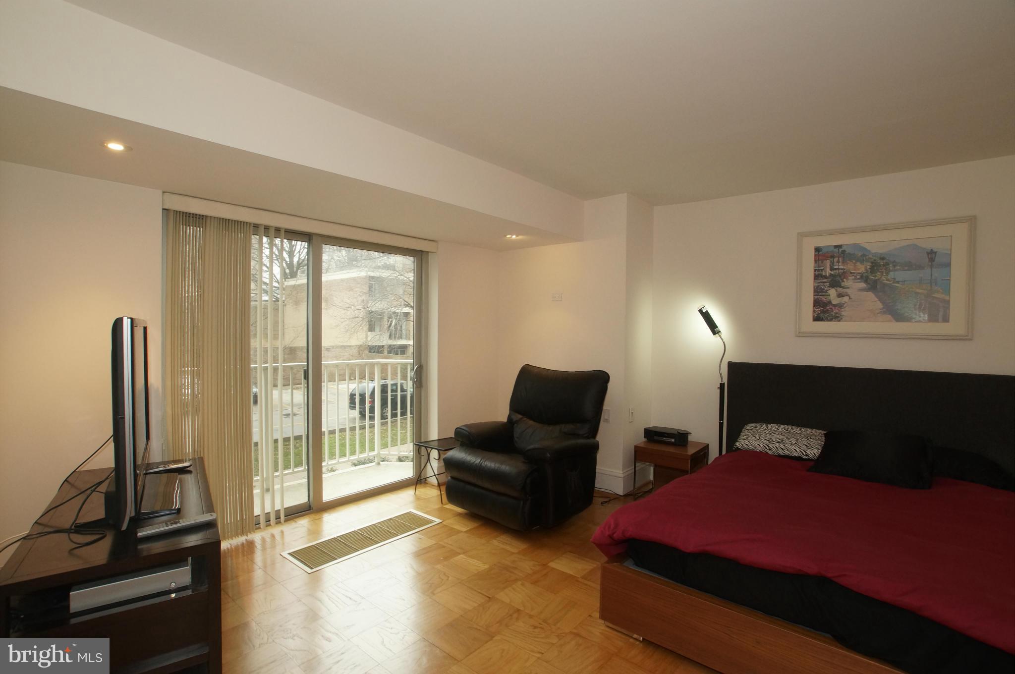 560 N Street Southwest, Unit N101 Washington, DC 20024 - Photo 12 of 27 Bedroom (Master)