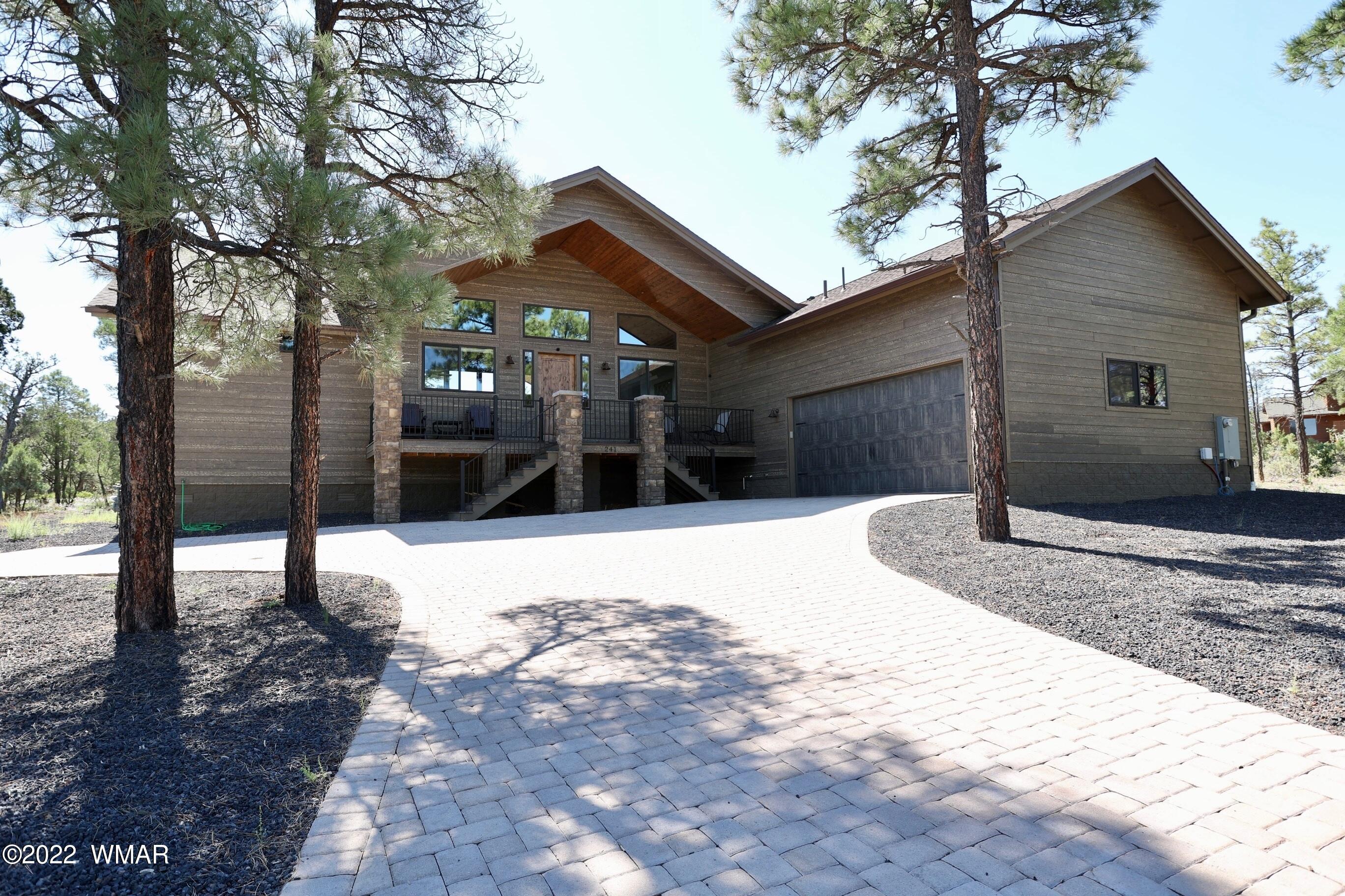 241 South Falling Leaf Road Show Low, AZ 85901 - Photo 1 of 42 Gallery Image 1