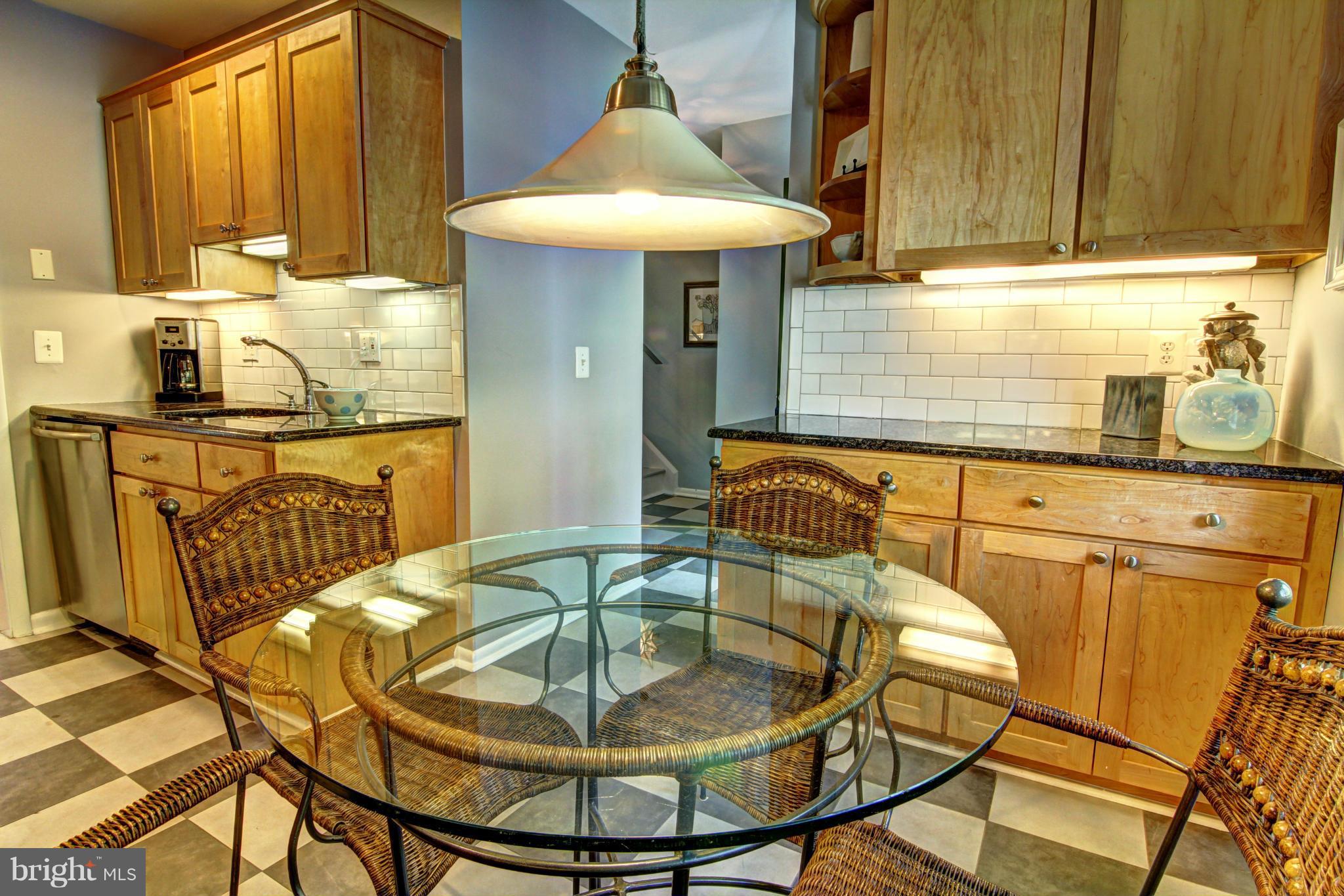 11706 Decade Court Reston, VA 20191 - Photo 13 of 30 Kitchen