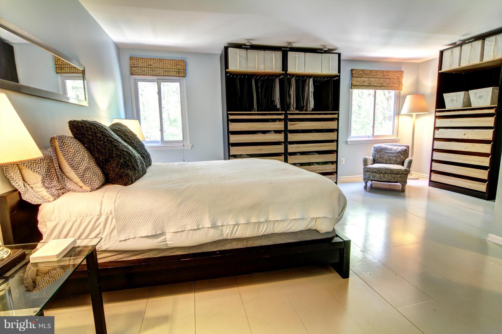 11706 Decade Court Reston, VA 20191 - Photo 17 of 30 Bedroom (Master)