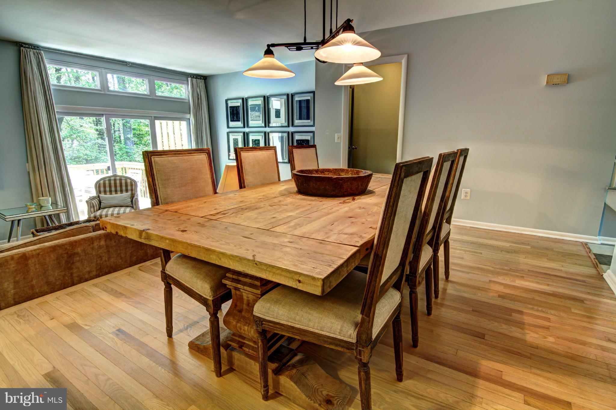 11706 Decade Court Reston, VA 20191 - Photo 3 of 30 Dining Room