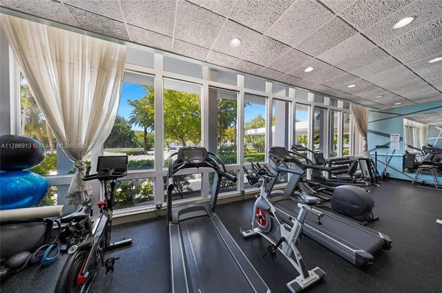 $449,000 | 7441 Wayne Avenue, Unit 11F, Miami Beach, FL 33141