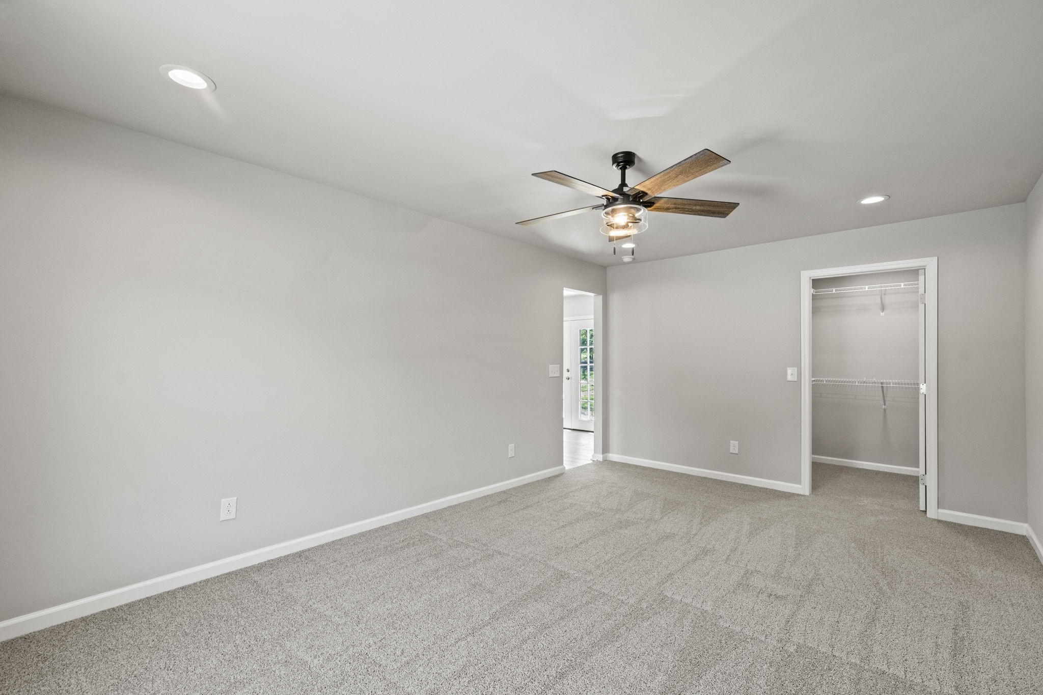 128 South Valley Road Hendersonville, TN 37075 - Photo 25 of 30 a view of an empty room