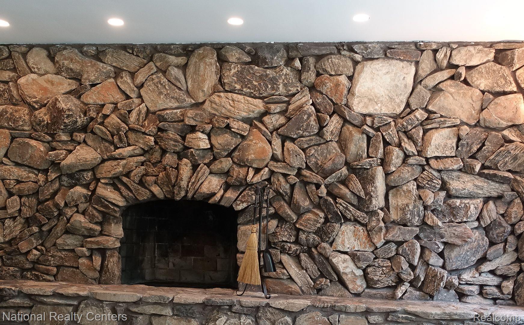 2300 Lake George Road Leonard, MI 48367 - Photo 14 of 21 Gallery Image 14