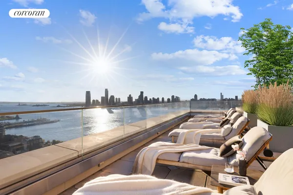 $3,899,000 | 110 Charlton Street, Unit 17E | Hudson Square