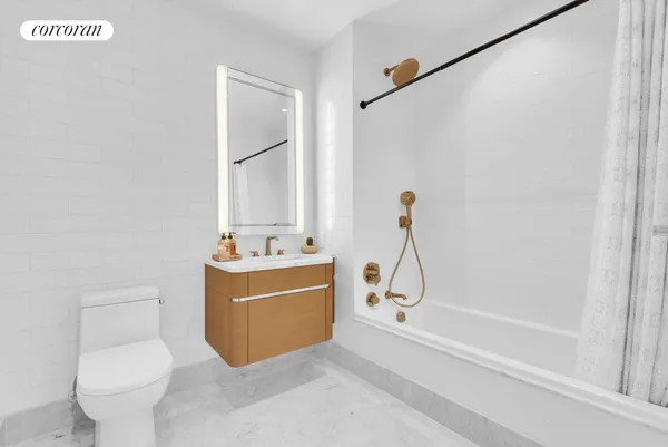 $3,899,000 | 110 Charlton Street, Unit 17E | Hudson Square