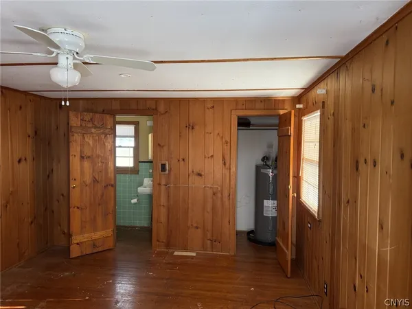 $99,900 | 282 Lee Street, Cape Vincent, NY 13618