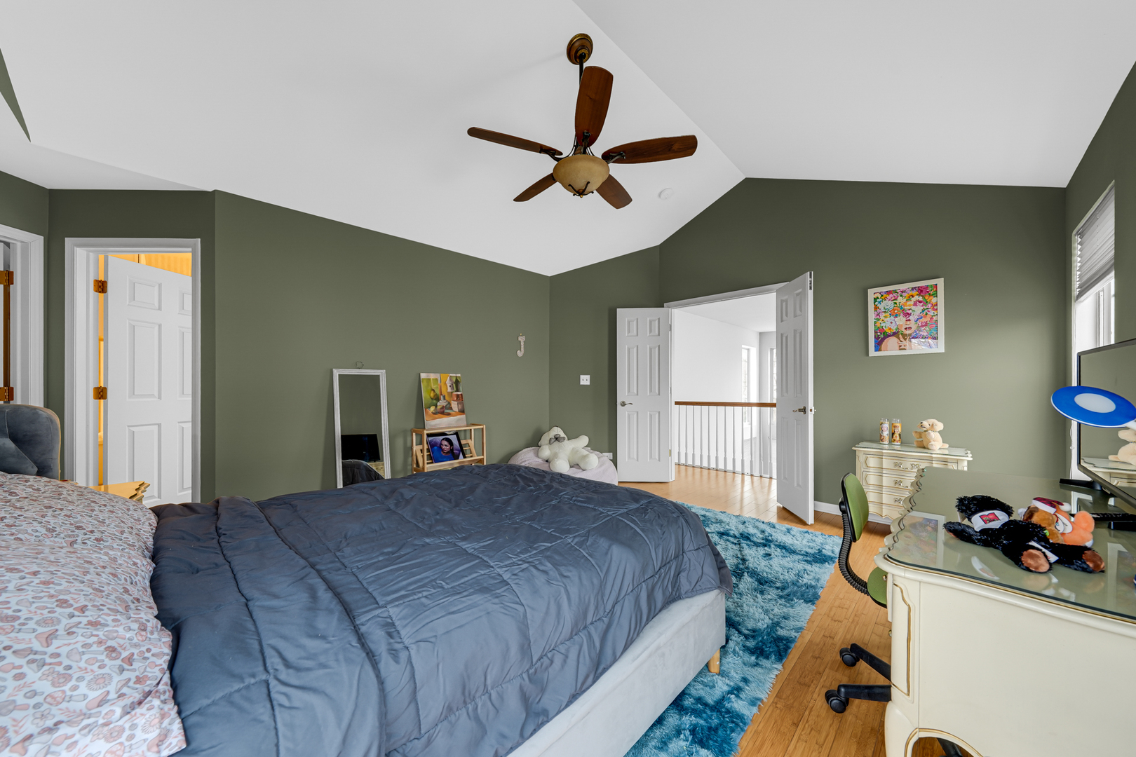108 Hampton Boulevard Lake Bluff, IL 60044 - Photo 12 of 21